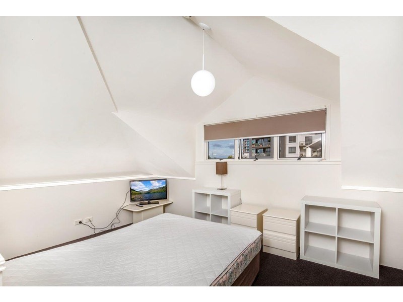 37 Wharf Street, Kangaroo Point QLD 4169