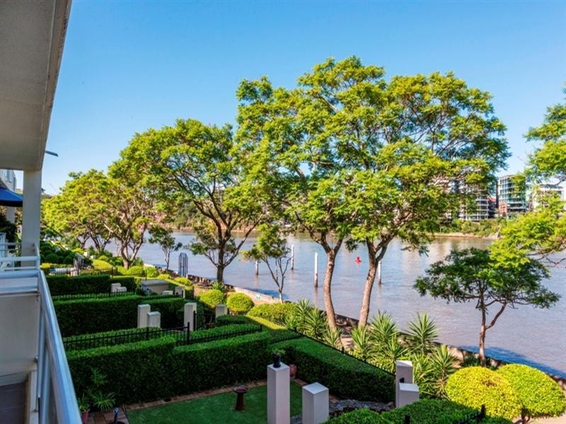 50 Rotherham Street, Kangaroo Point QLD 4169