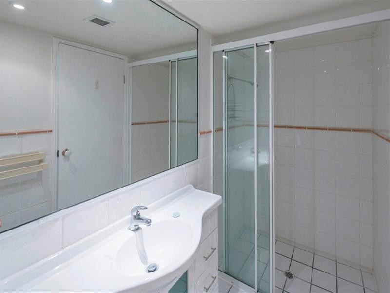 50 Rotherham Street, Kangaroo Point QLD 4169