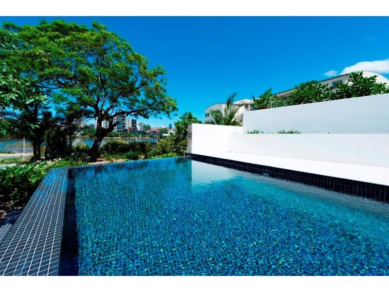 25 Anderson Street, Kangaroo Point QLD 4169