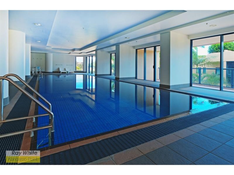 Villa 10/8 Goodwin Street, Kangaroo Point QLD 4169