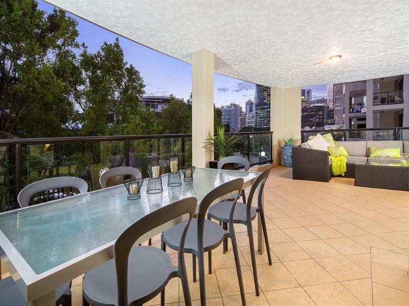 110/193 Main Street, Kangaroo Point QLD 4169