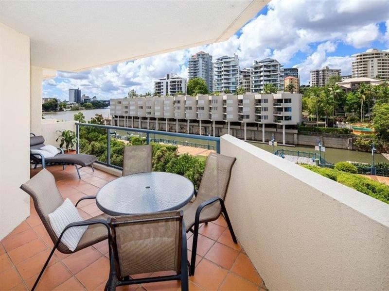 44 Ferry Street, Kangaroo Point QLD 4169