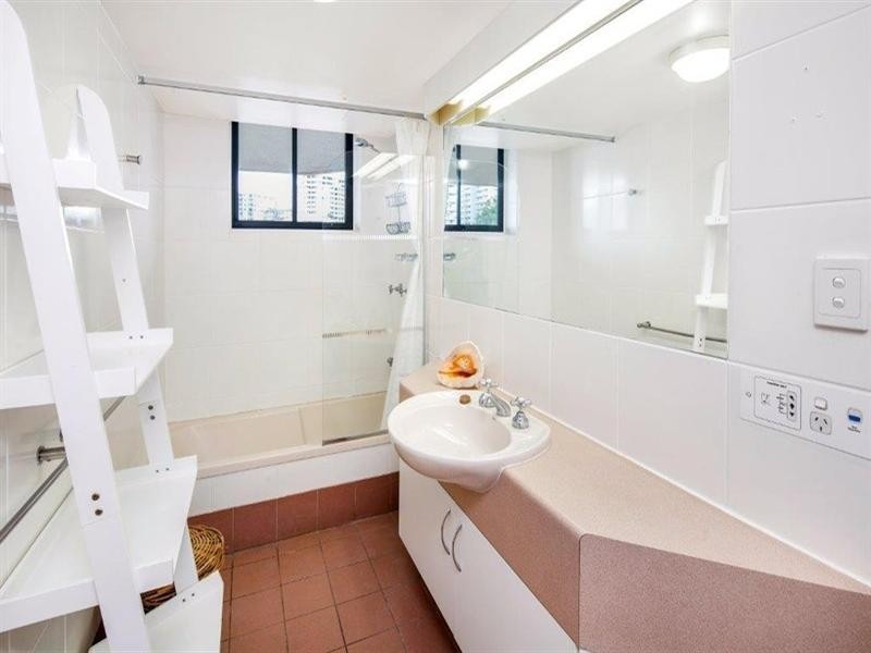 44 Ferry Street, Kangaroo Point QLD 4169