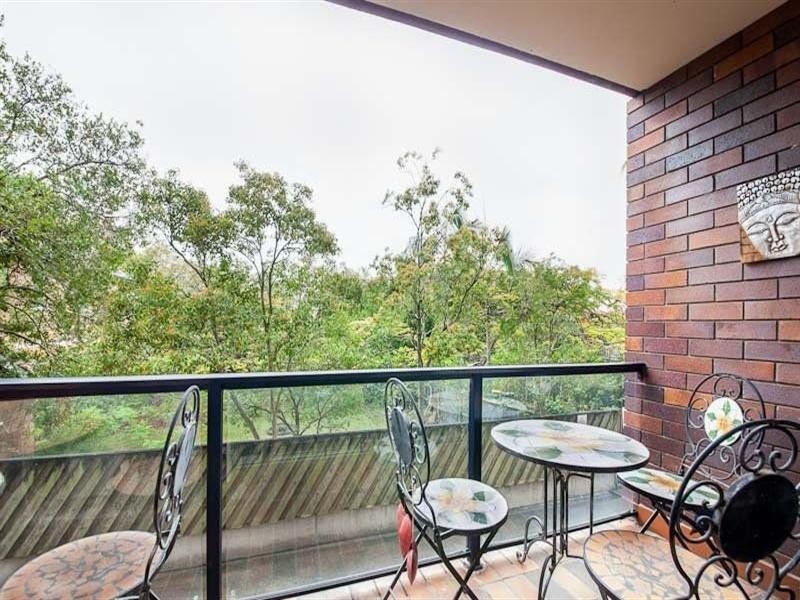 19 Ellis Street, Kangaroo Point QLD 4169