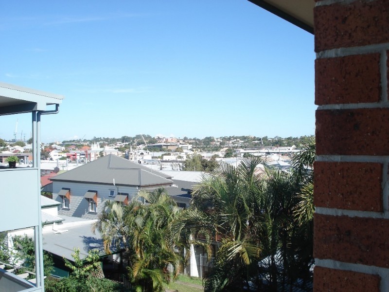 25 Lisburn Street, East Brisbane QLD 4169