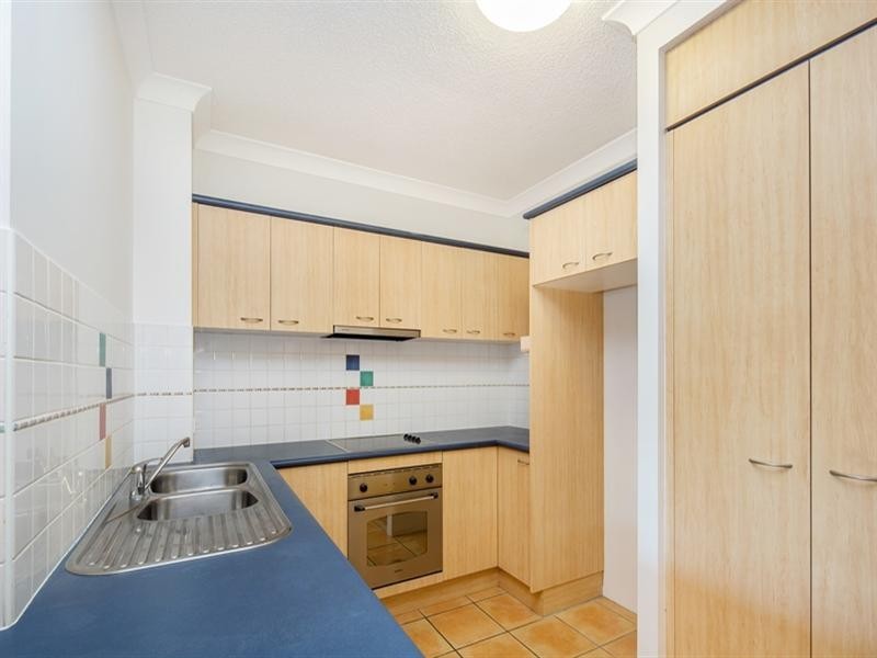29 Bell Street, Kangaroo Point QLD 4169