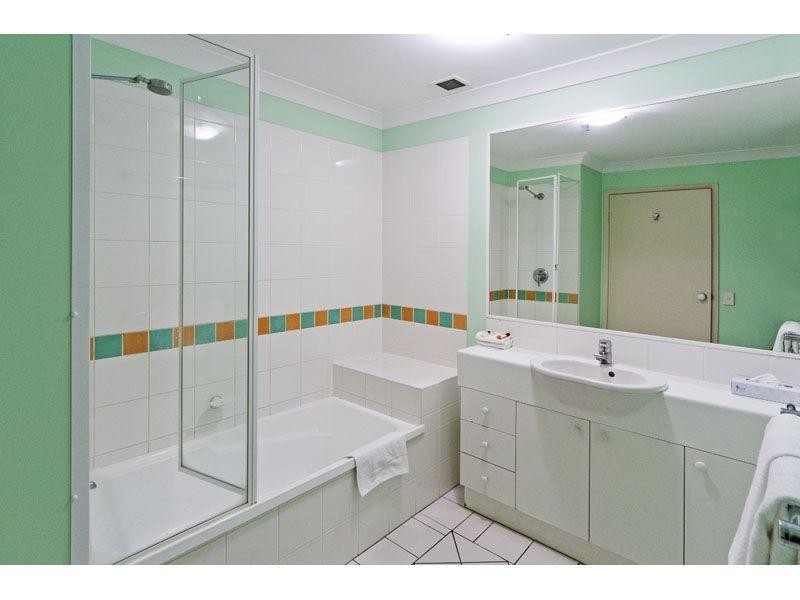 5064/55 Baildon Street, Kangaroo Point QLD 4169