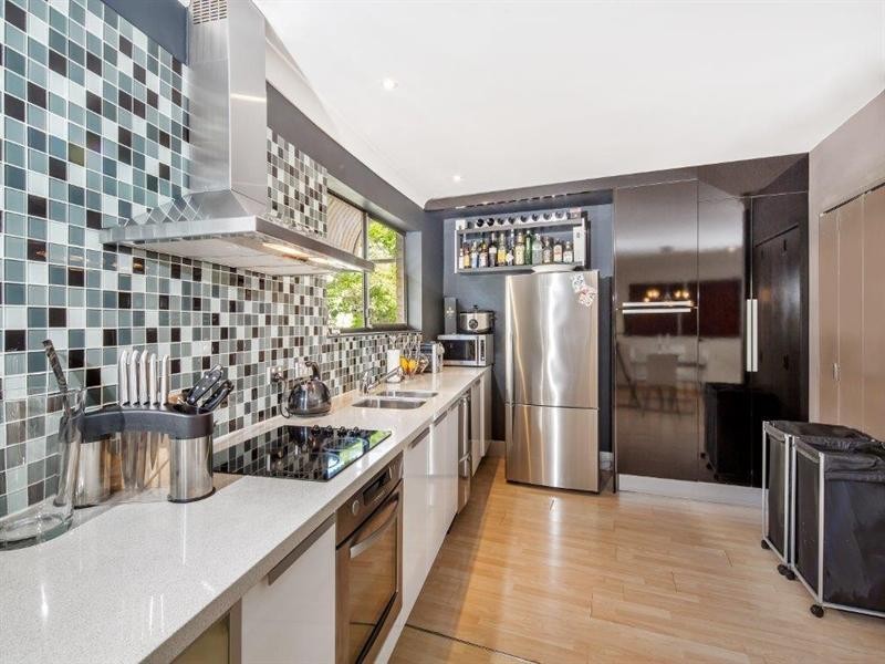 45 Lambert Street, Kangaroo Point QLD 4169