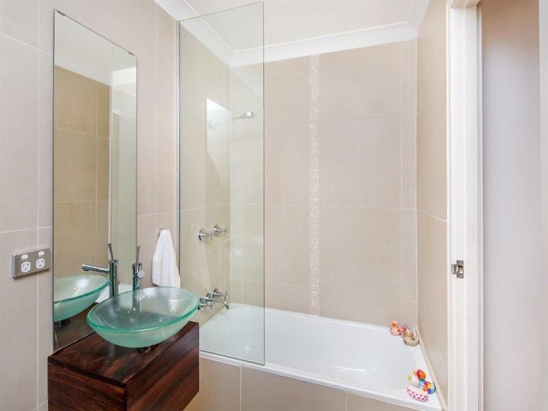 45 Lambert Street, Kangaroo Point QLD 4169