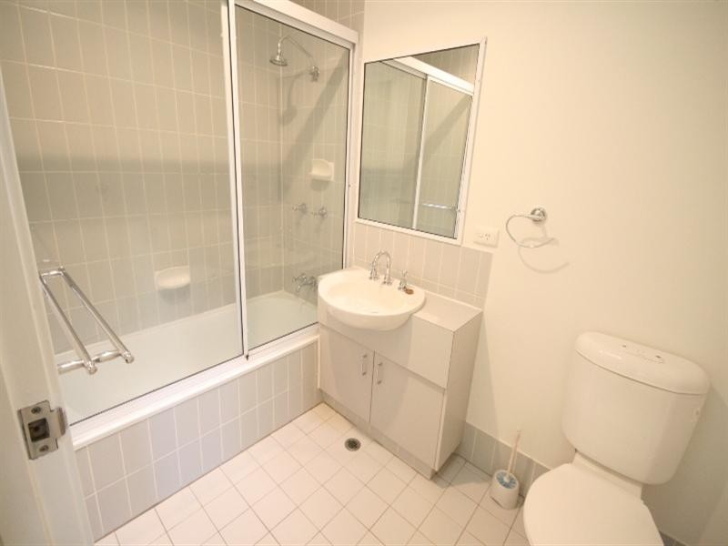 45 Lambert Street, Kangaroo Point QLD 4169