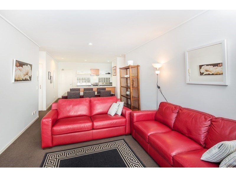 33 Lytton Road, Kangaroo Point QLD 4169