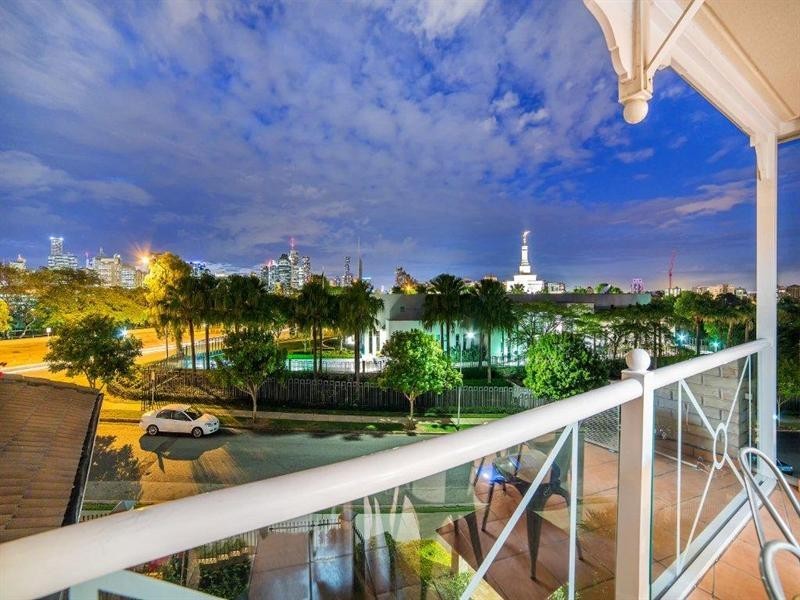 33/236 River Terrace, Kangaroo Point QLD 4169