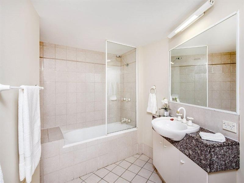 33/236 River Terrace, Kangaroo Point QLD 4169