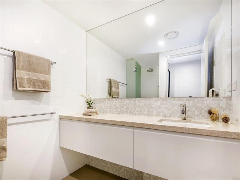 2304/25 Anderson Street, Kangaroo Point QLD 4169