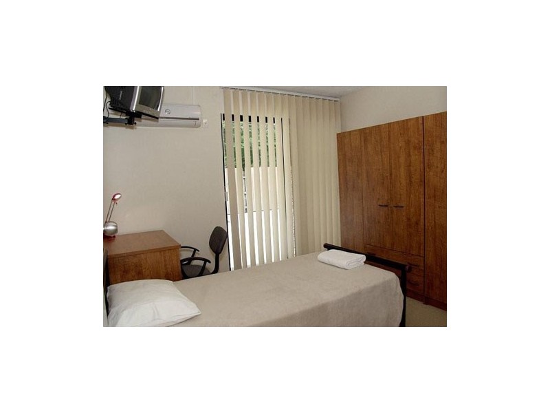 17 Pring Street, Ipswich QLD 4305