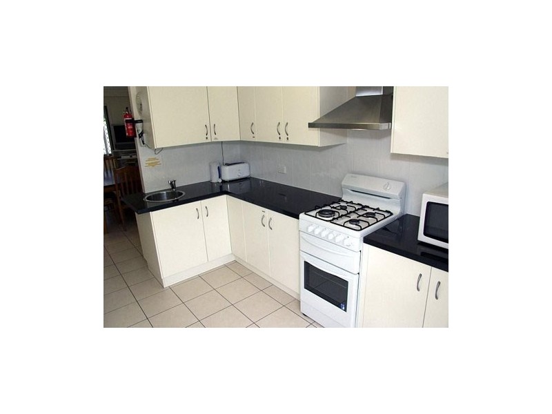 17 Pring Street, Ipswich QLD 4305