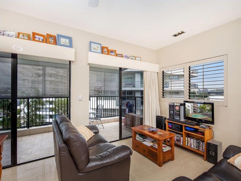 24/75 Thorn Street, Kangaroo Point QLD 4169