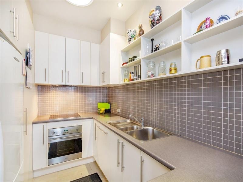 24/75 Thorn Street, Kangaroo Point QLD 4169