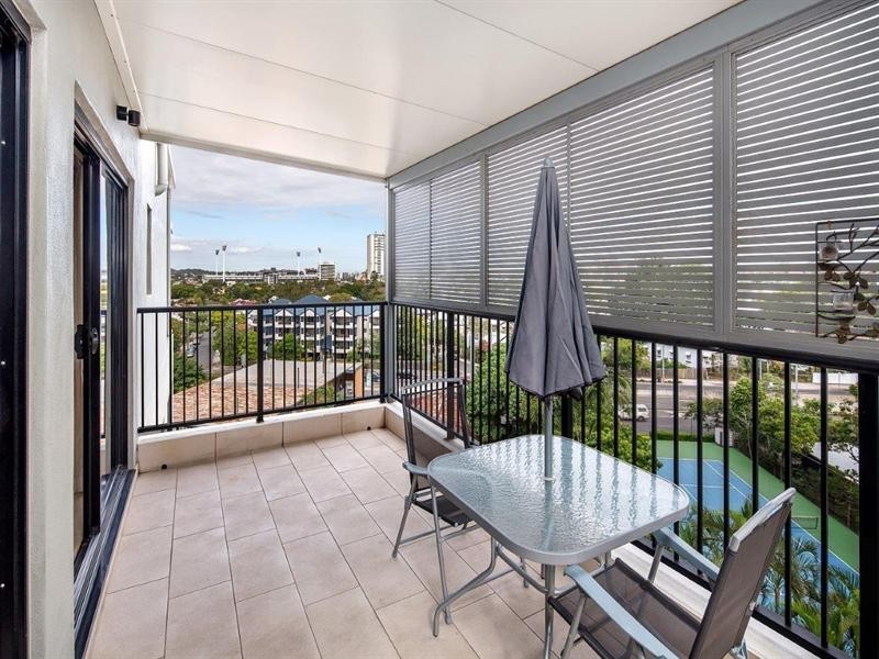 24/75 Thorn Street, Kangaroo Point QLD 4169