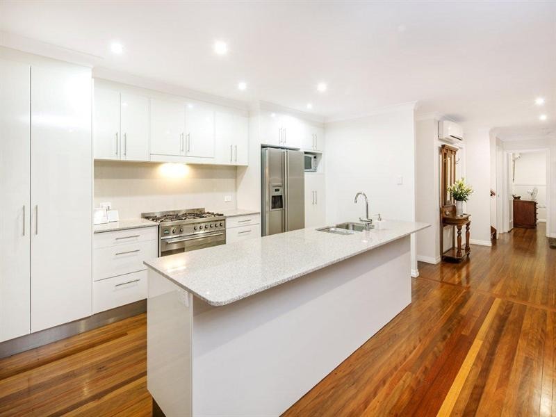 23 Walkers Drive, Balmoral QLD 4171