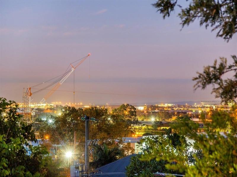 23 Walkers Drive, Balmoral QLD 4171