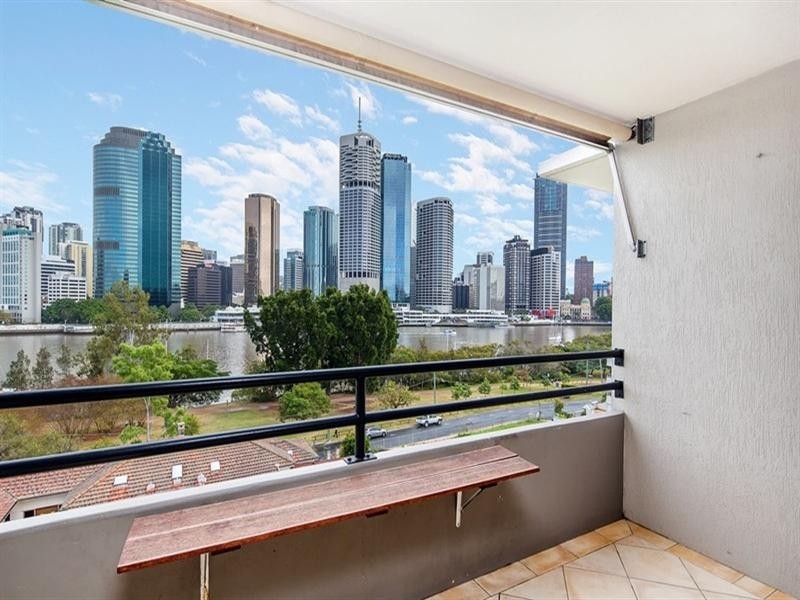 245 Main Street, Kangaroo Point QLD 4169