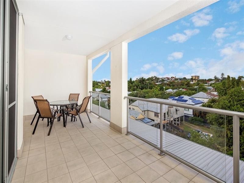 33 Lytton Road, East Brisbane QLD 4169