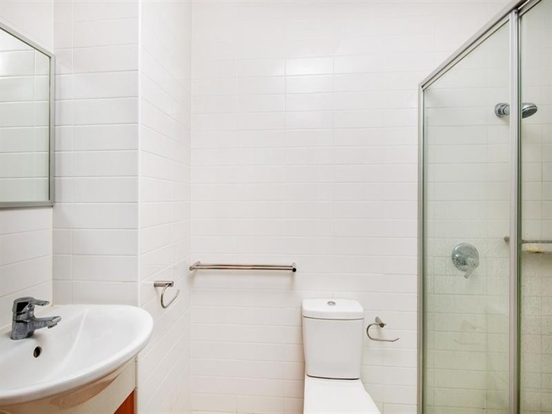 33 Lytton Road, East Brisbane QLD 4169