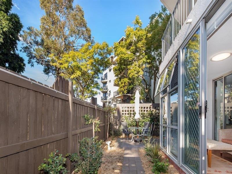 3/55 Thorn Street, Kangaroo Point QLD 4169