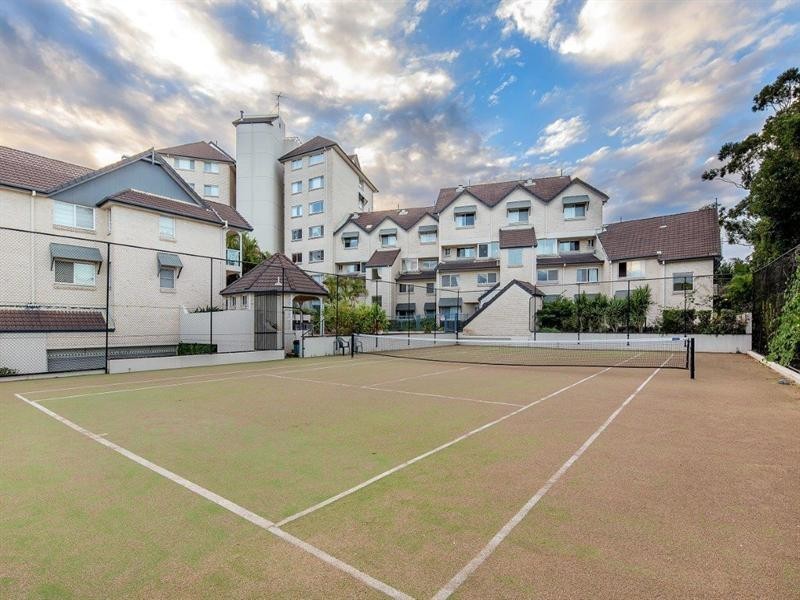 236 River Terrace, Kangaroo Point QLD 4169