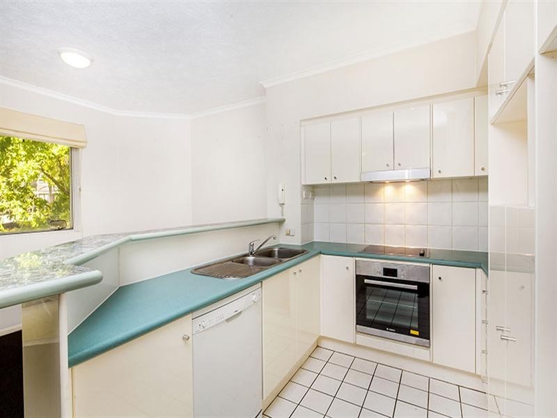 15/50 Rotherham Street, Kangaroo Point QLD 4169