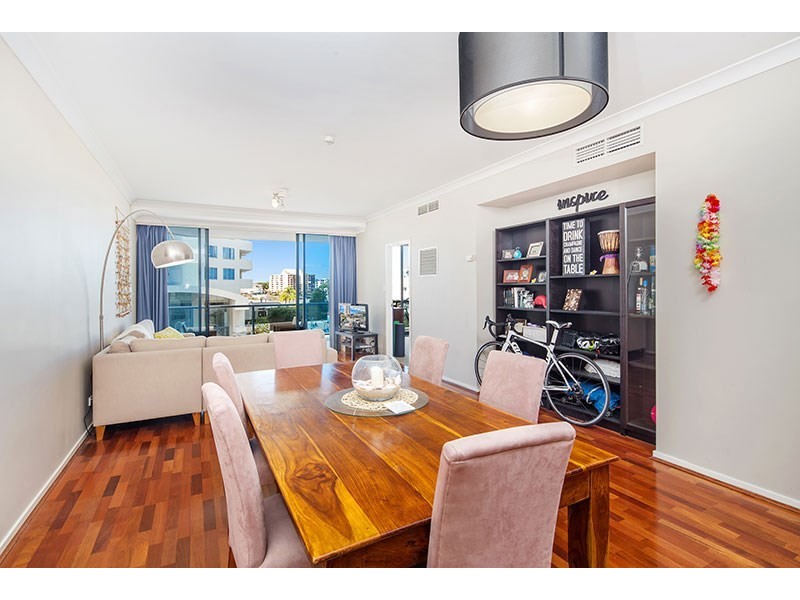 215/35 Prospect Street, Kangaroo Point QLD 4169