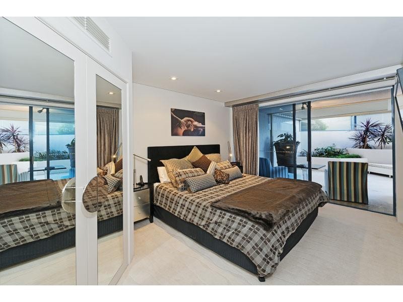 12/42 Ferry Street, Kangaroo Point QLD 4169