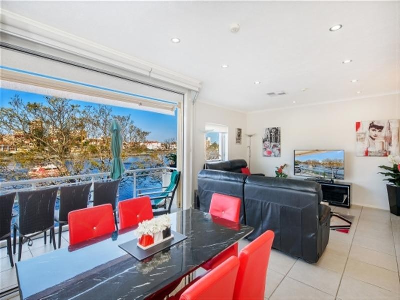 50 Rotherham Street, Kangaroo Point QLD 4169