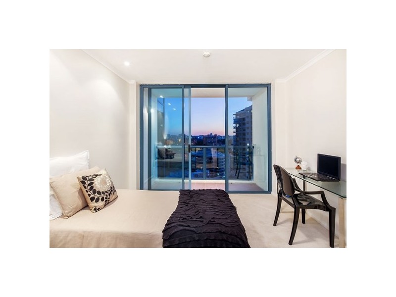 73/8 Goodwin Street, Kangaroo Point QLD 4169