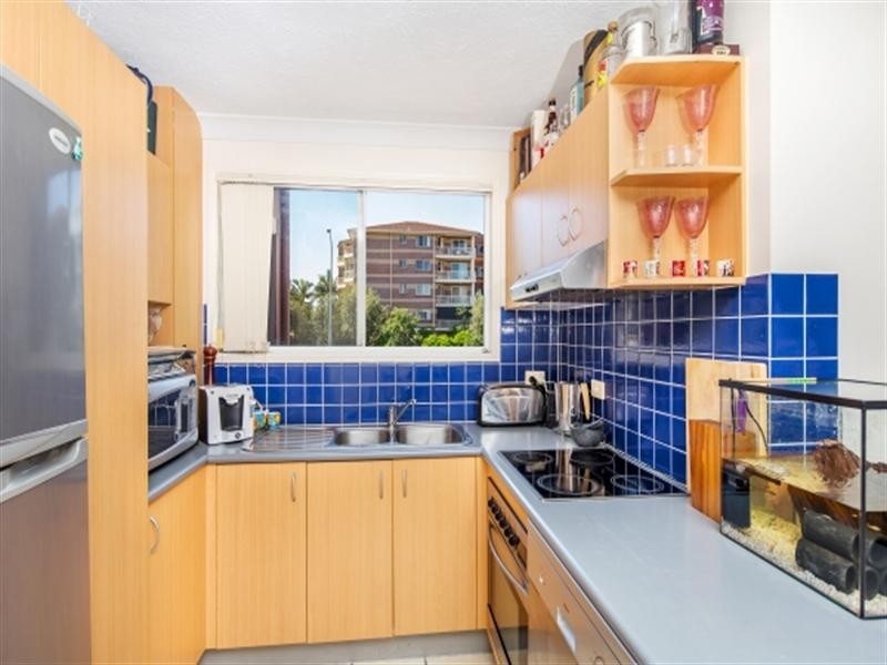 2/275 Shafston Avenue, Kangaroo Point QLD 4169