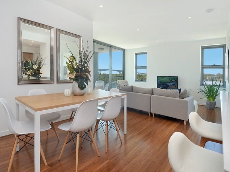 3406/126 Parkside Circuit, Hamilton QLD 4007