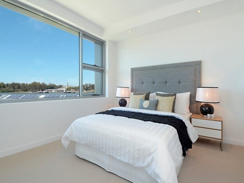 3406/126 Parkside Circuit, Hamilton QLD 4007