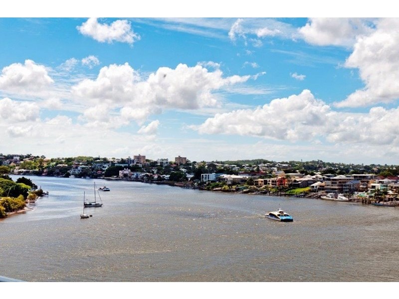 22/98 Thorn Street, Kangaroo Point QLD 4169