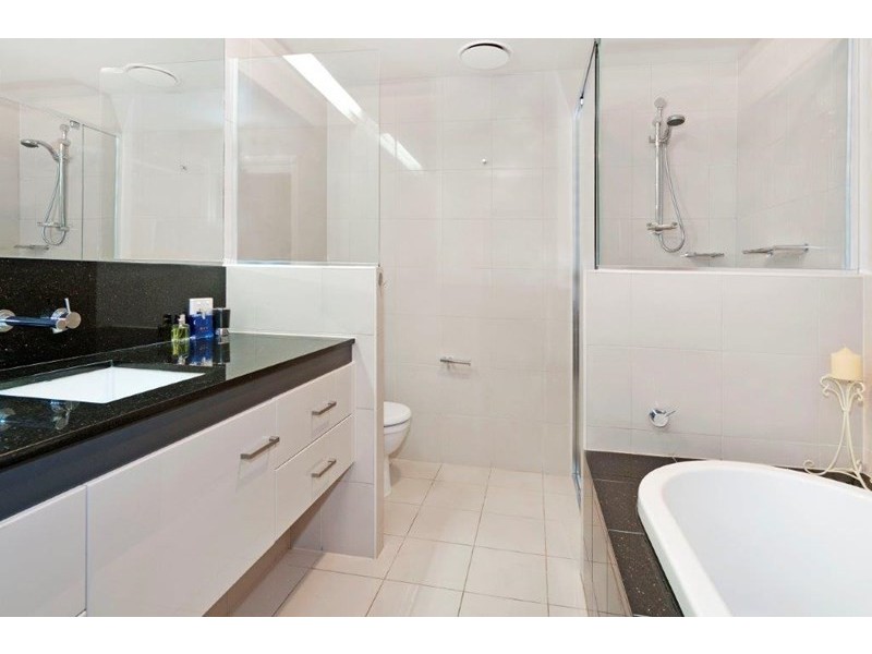 22/98 Thorn Street, Kangaroo Point QLD 4169