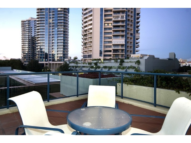 35 Ferry Street, Kangaroo Point QLD 4169