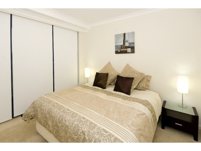 35 Ferry Street, Kangaroo Point QLD 4169