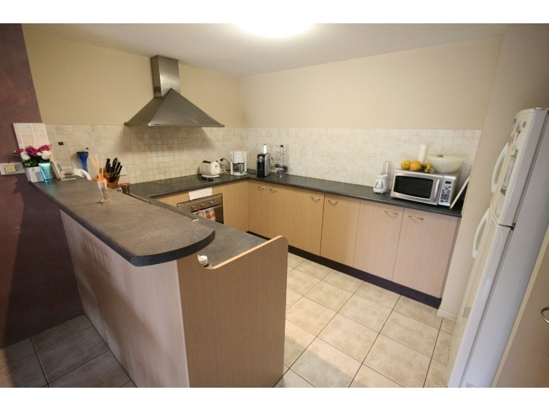 81 Annerley Road, Woolloongabba QLD 4102