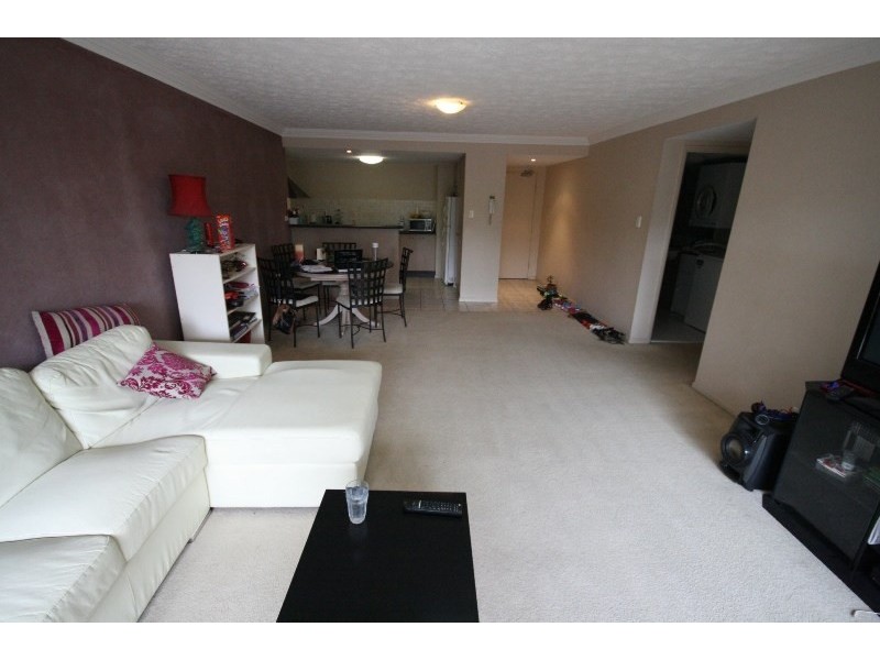 81 Annerley Road, Woolloongabba QLD 4102