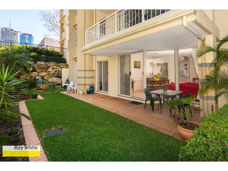 56 Wharf Street, Kangaroo Point QLD 4169