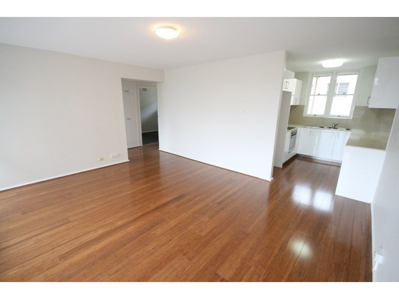 64 Thorn Street, Kangaroo Point QLD 4169