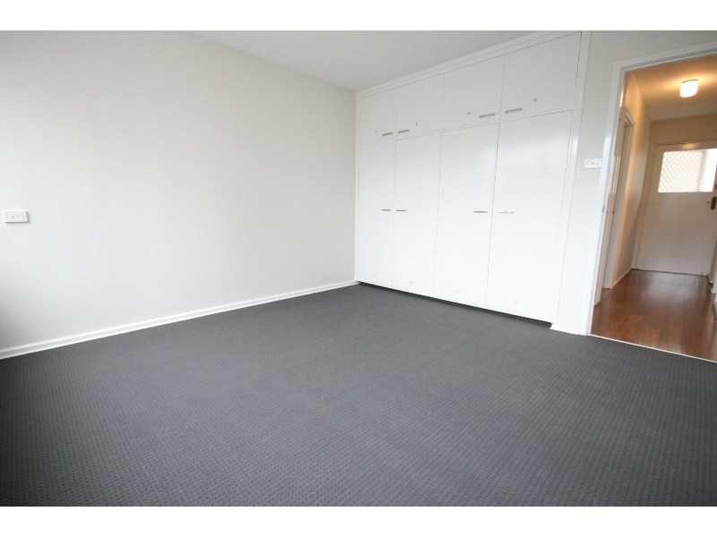 64 Thorn Street, Kangaroo Point QLD 4169