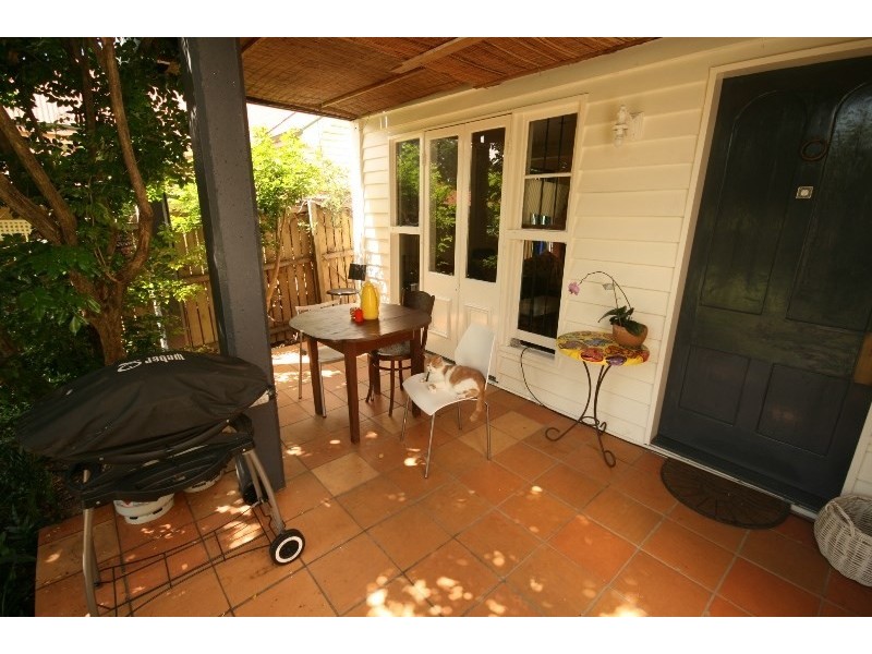 6 Waverley Street, Teneriffe QLD 4005