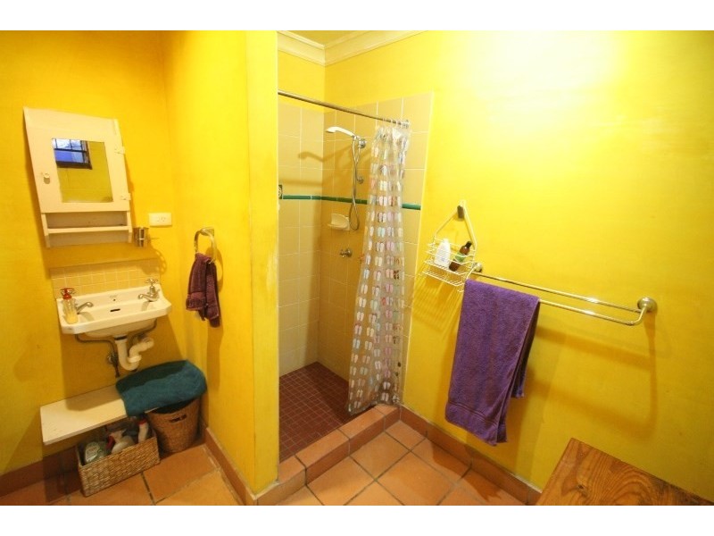 6 Waverley Street, Teneriffe QLD 4005